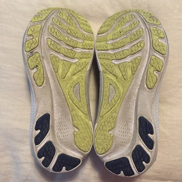 ASICS GEL-KAYANO 30, size 8.5 US - Picture 3 of 10